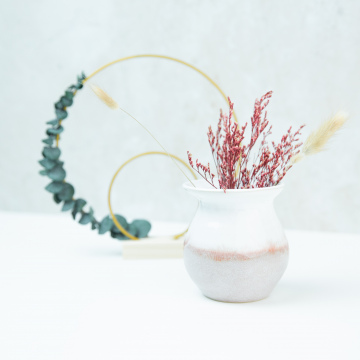 Vase rosa weiss
